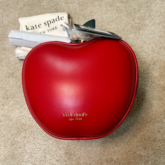 Kate Spade NWT Big Apple Embellished 3d Crossbody Red Beaded Novelty Apple Purse - Picture 7 of 17